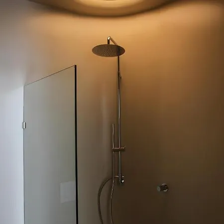 וילה Mimaze Minimalist Living אלונדה