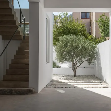 Mimaze Minimalist Living אלונדה