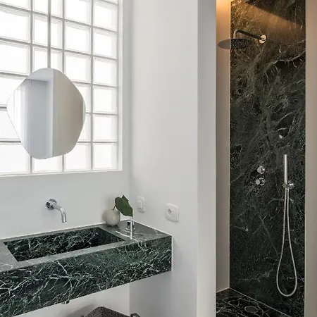 Mimaze Minimalist Living אלונדה